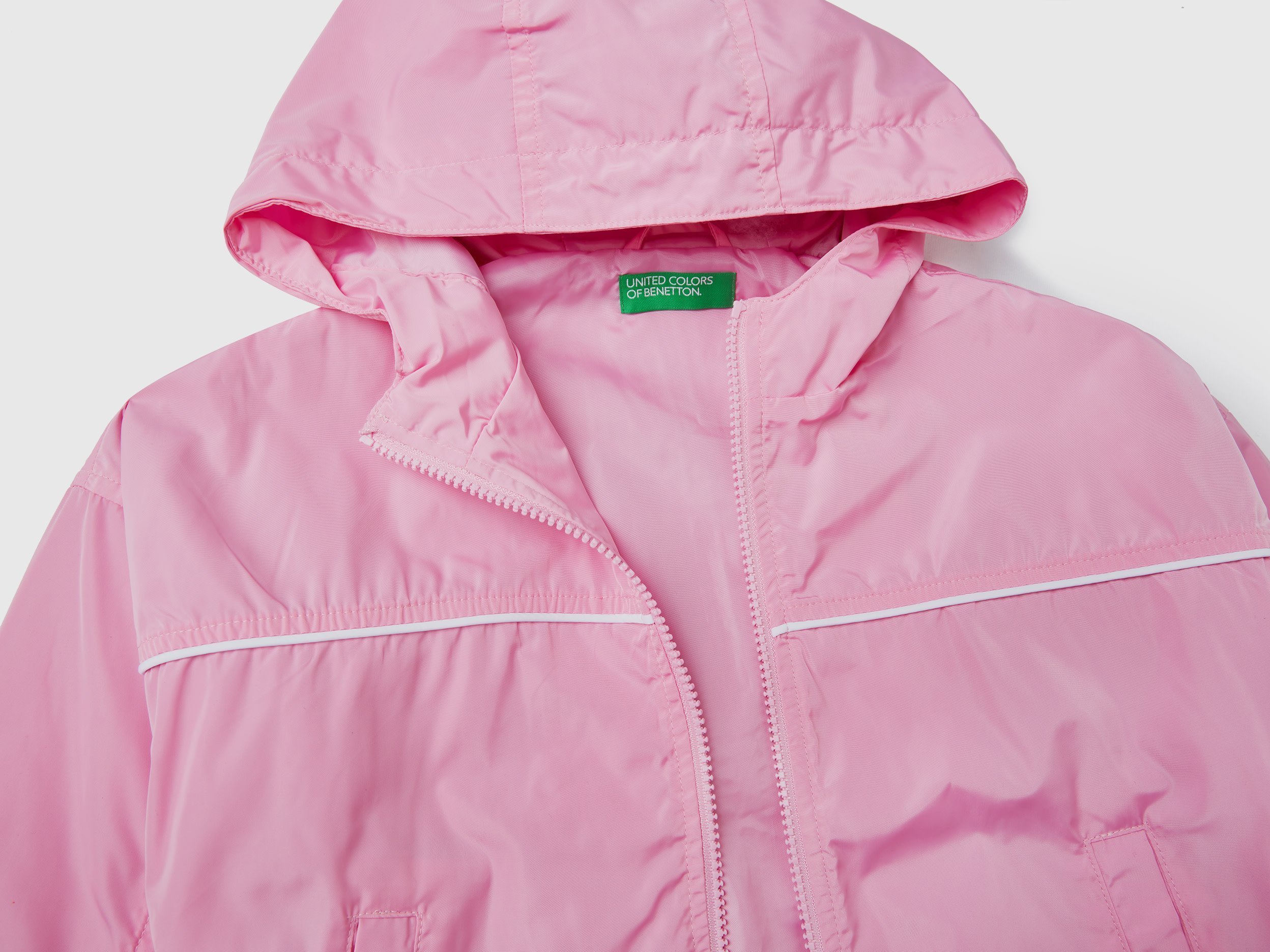 United Colors Of Benetton / Ветровка для девочки