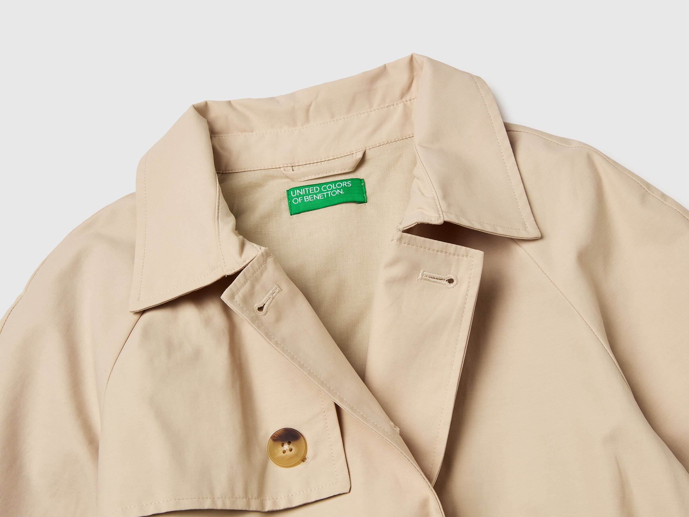 United Colors Of Benetton / Плащ для девочки