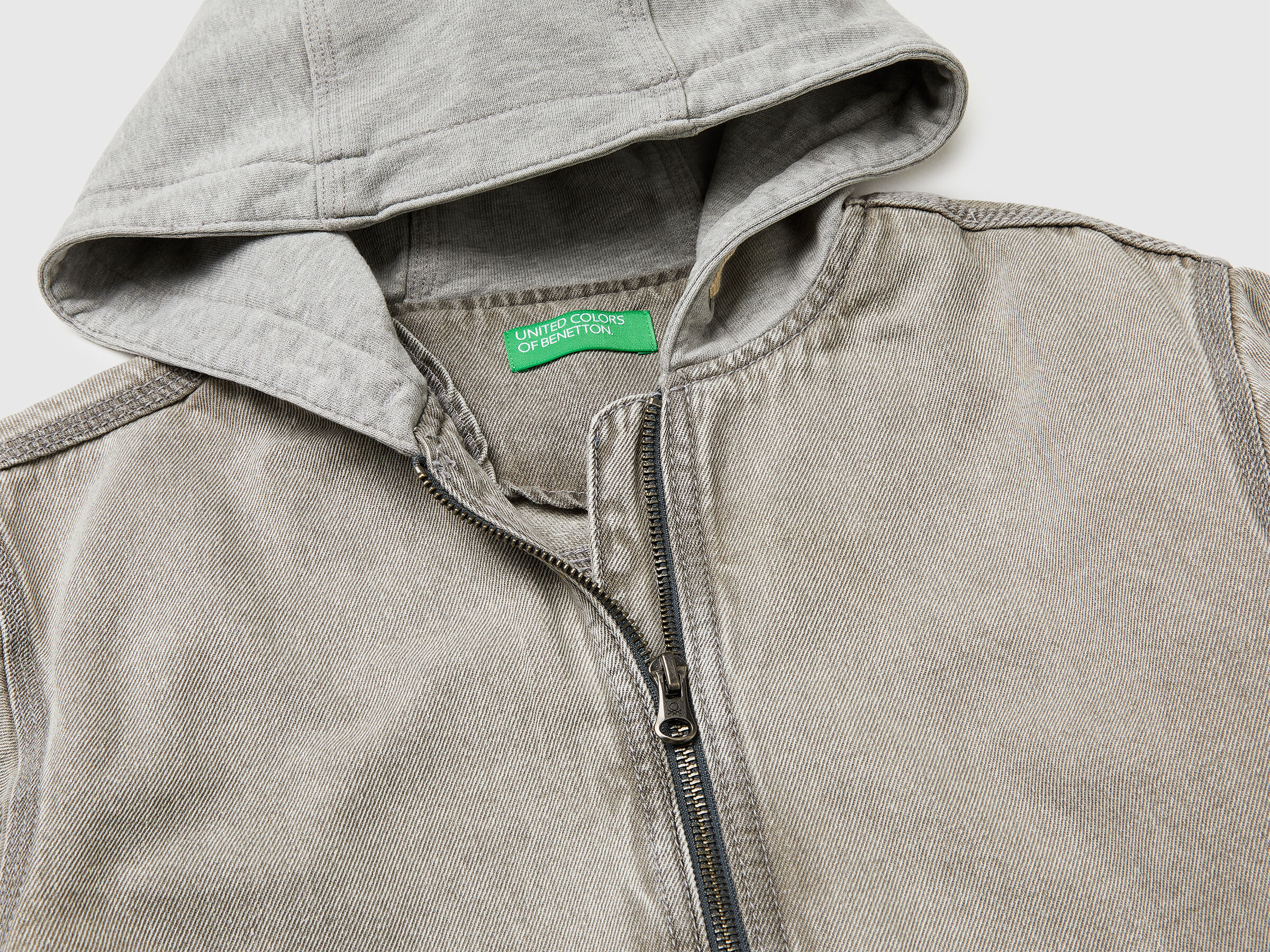 United Colors Of Benetton / Куртка-бомбер для мальчика - фото 3