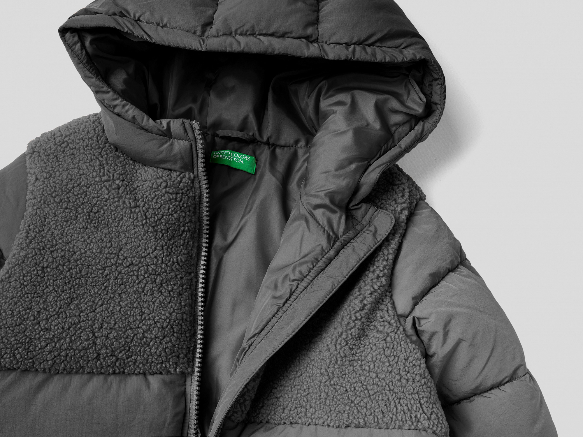 United Colors Of Benetton / Куртка для девочки