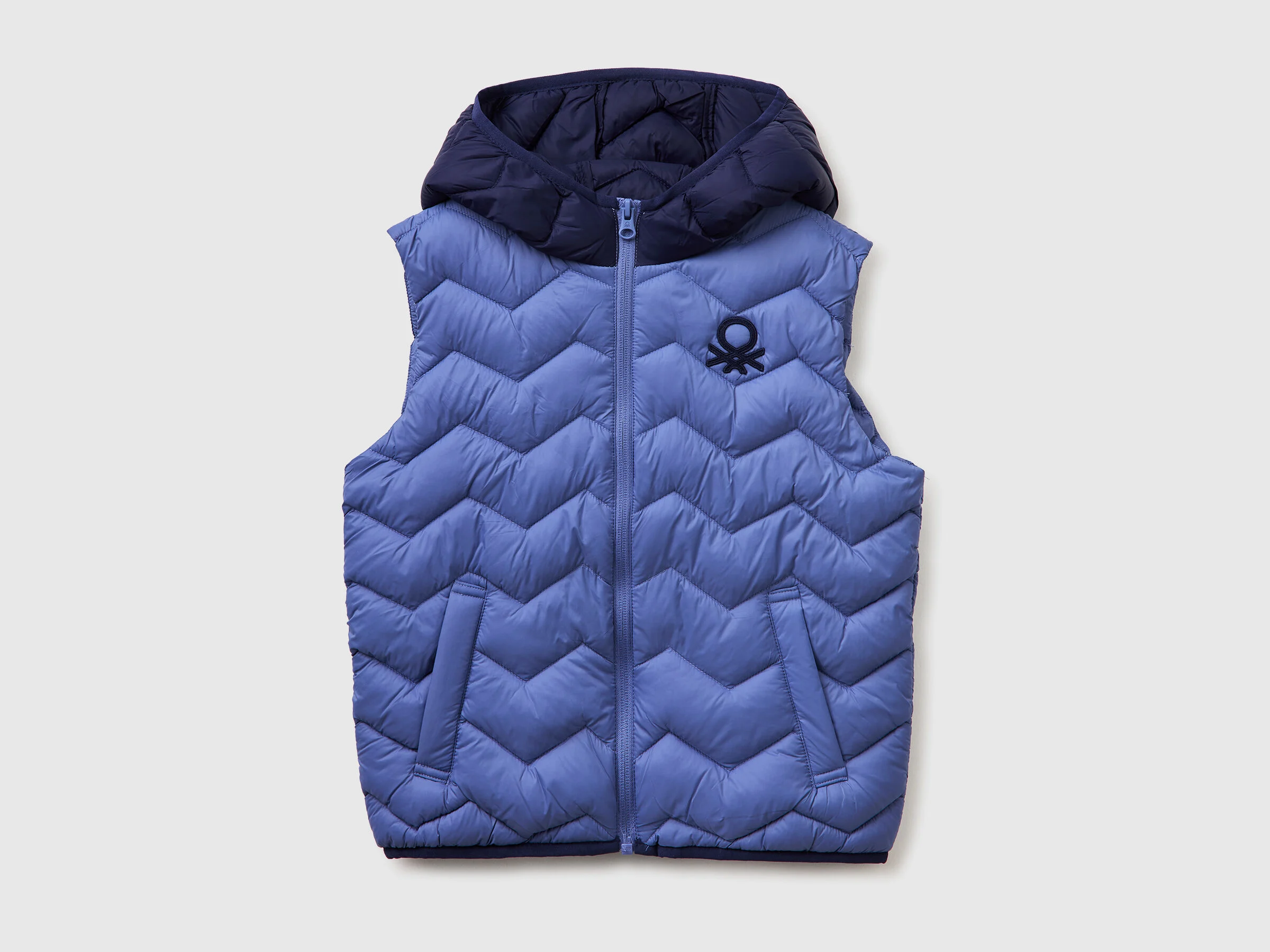 United Colors Of Benetton / Жилет для мальчика