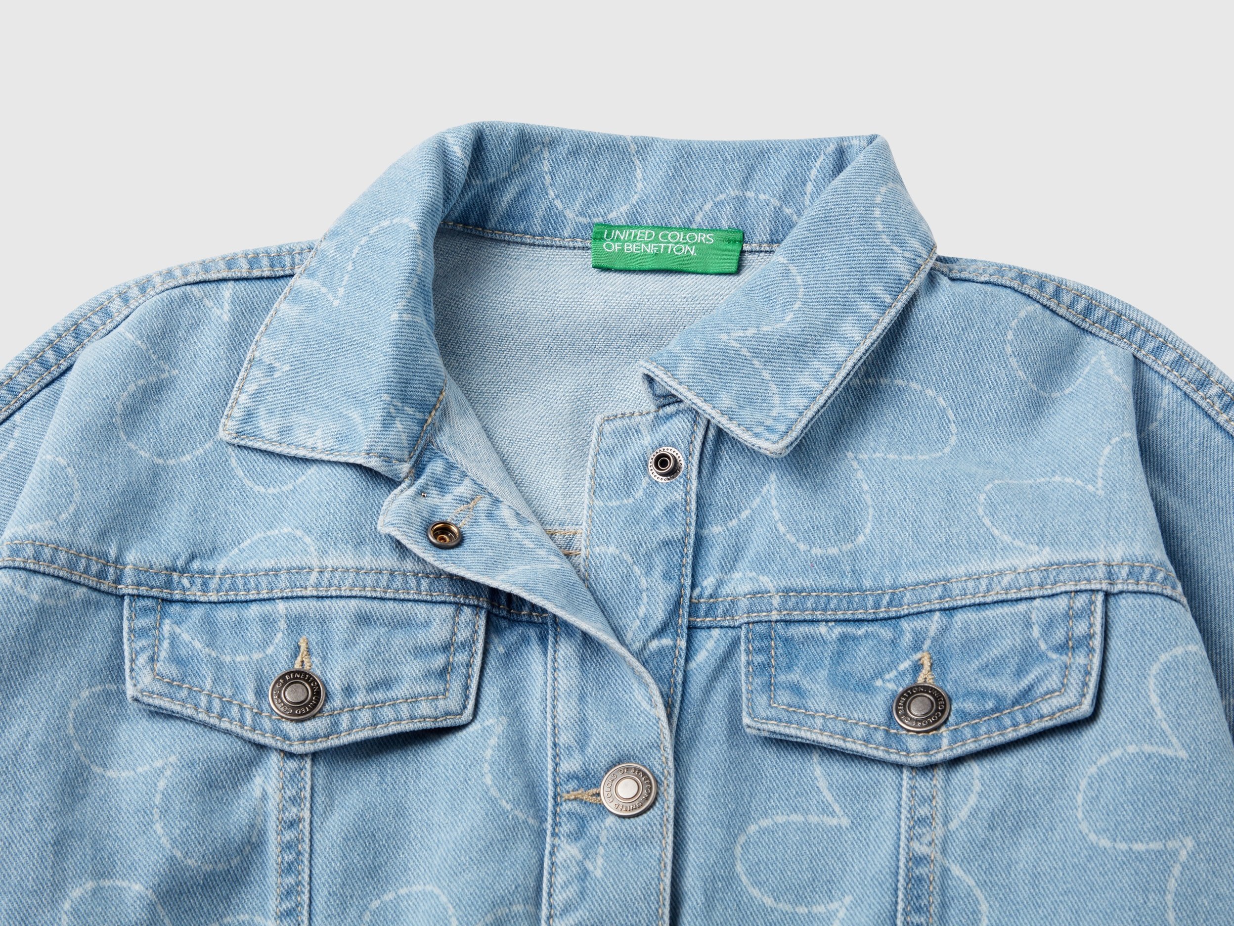 United Colors Of Benetton / Куртка джинсовая для девочки