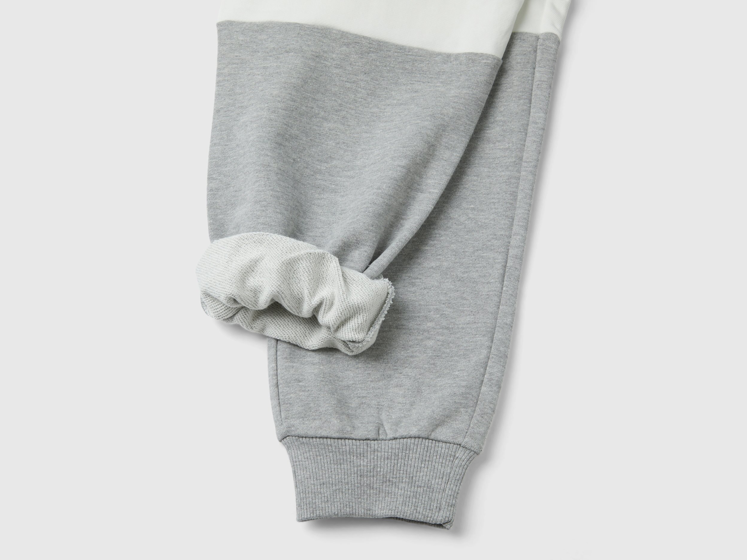 United Colors Of Benetton / Брюки спортивные для мальчика - фото 2