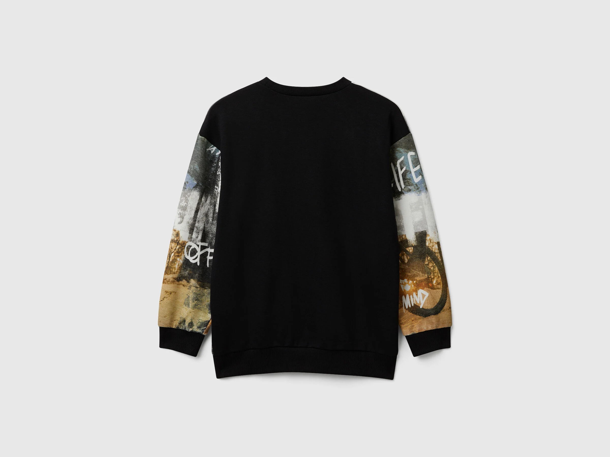 United Colors Of Benetton / Свитшот с принтом для мальчика