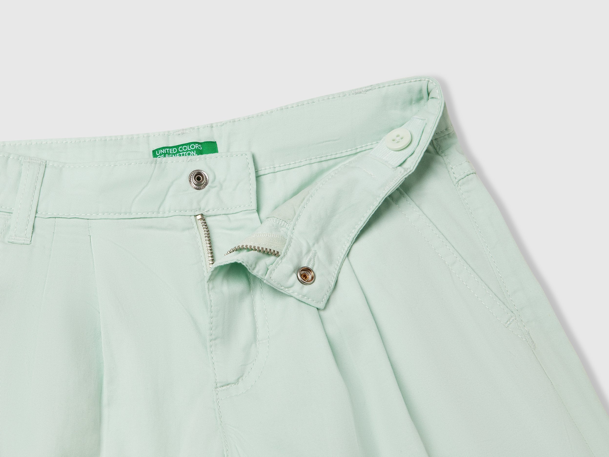 United Colors Of Benetton / Шорты для девочки