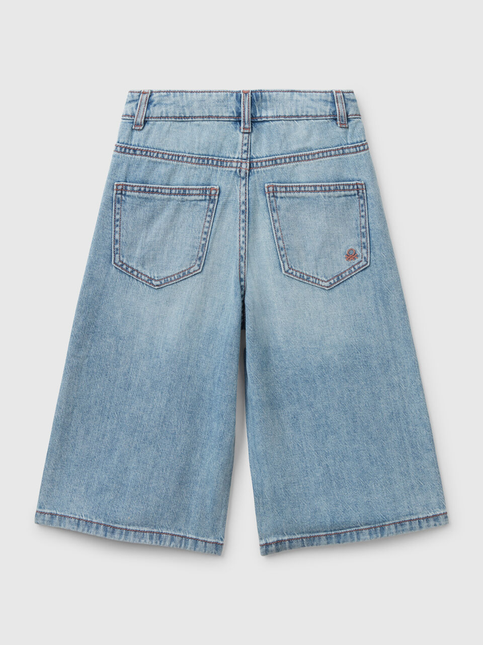 United Colors Of Benetton / Шорты-бермуды из денима для девочки - фото 2