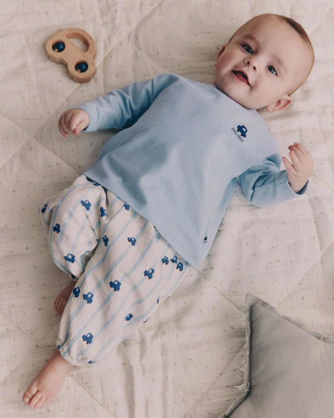 Детская одежда: как выбрать безопасные и комфортные ткани