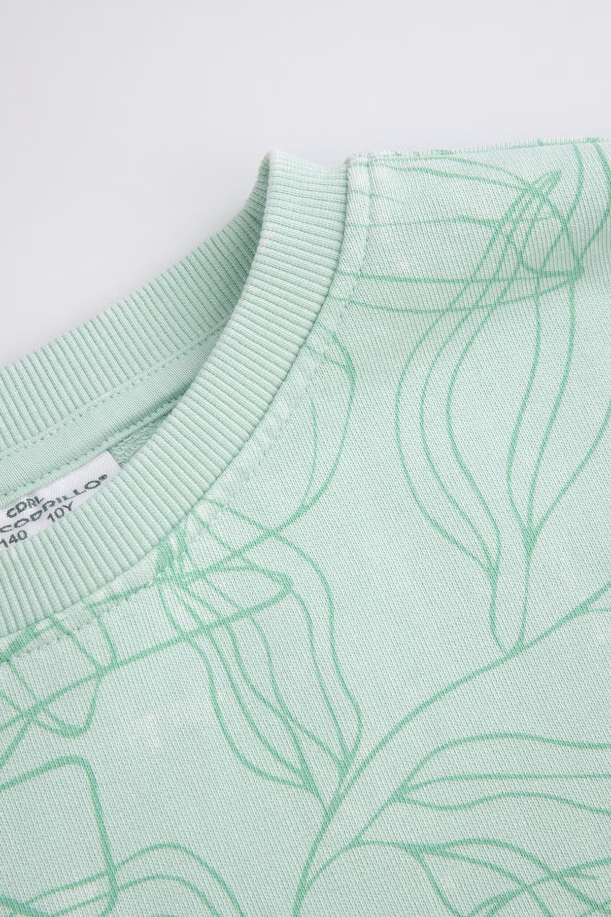 Coccodrillo / Свитшот укороченный для девочки