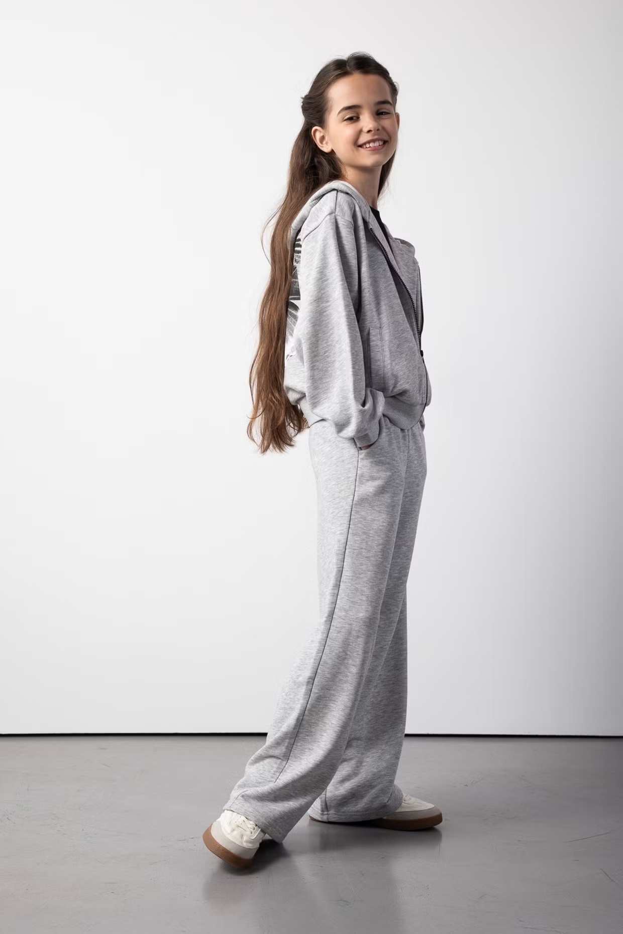 Coccodrillo / Брюки расклешенные для девочки