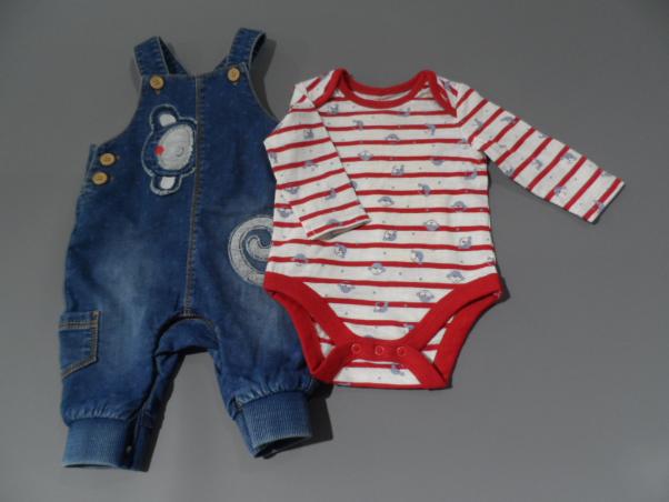 Mothercare / Комплект полукомбинезон джинсовый и боди для мальчика