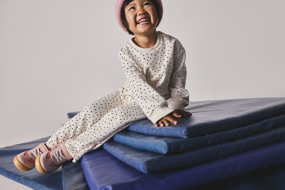 Mothercare / Комплект свитшот и брюки палаццо для девочки