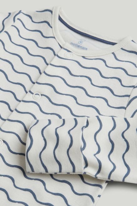 Mothercare / Комплект слип, боди 2 шт., брюки, лонгслив, фартук нагрудный, варежки-царапки и шапка для мальчика