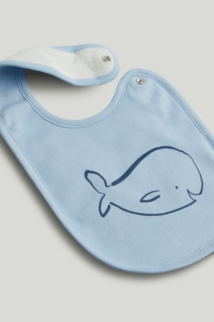 Mothercare / Комплект слип, боди 2 шт., брюки, лонгслив, фартук нагрудный, варежки-царапки и шапка для мальчика
