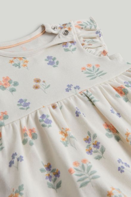 Mothercare / Комплект слип, боди, платье, брюки, лонгслив, фартук нагрудный, варежки-царапки и шапка для девочки