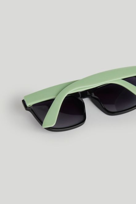 Mothercare / Очки солнцезащитные для мальчика