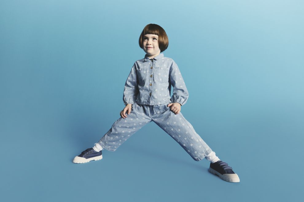 Mothercare / Комлект джинсовый блузка и брюки для девочки