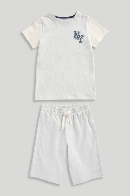 Mothercare / Комплект футболка и шорты трикотажные для мальчика