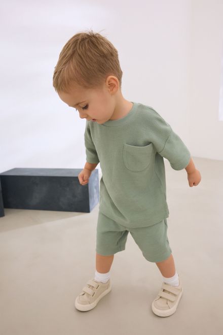 Next / Комплект футболка и шорты трикотажные для мальчика