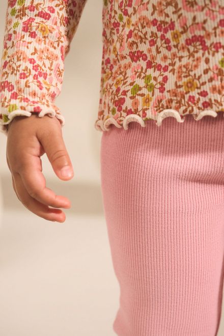 Next / Лонгслив в рубчик с принтом для девочки - фото 5