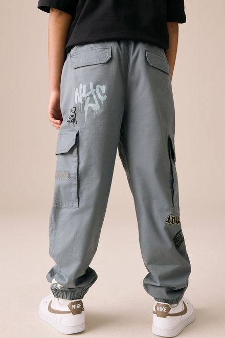 Next / Брюки карго с принтом для мальчика - фото 4