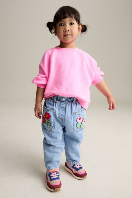 Next / Джинсы с нашивками для девочки - фото 3