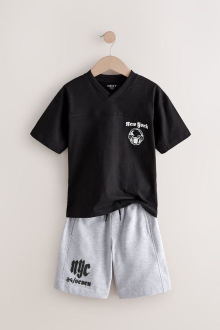 Next / Комплект футболка и шорты трикотажные для мальчика